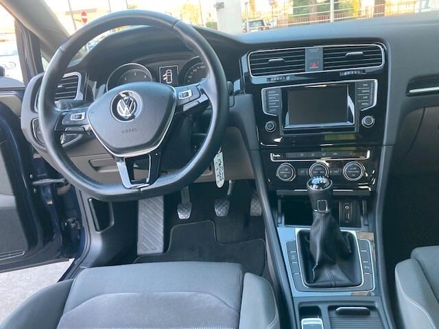 Volkswagen Golf 2.0 TDI 5p. Highline BlueMotion Technology Executive