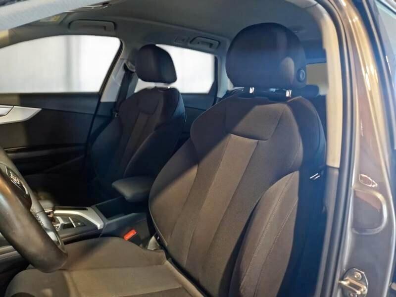 Audi A4 Avant TDI S tronic Business Advanced