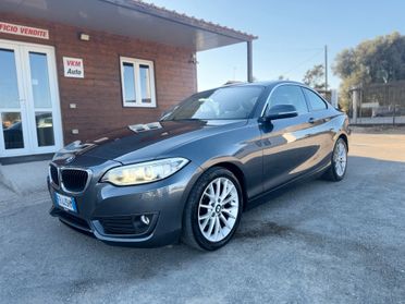 BMW 218d Coupé LUXURY