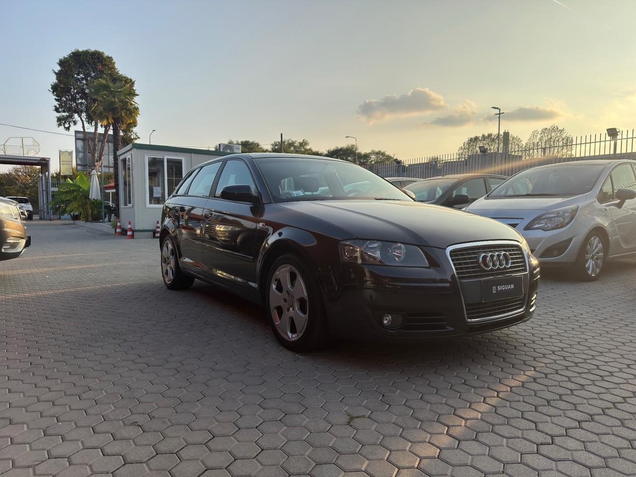 Audi A3 ADATTA A NEOPATENTATI 1.6 115CV Attraction