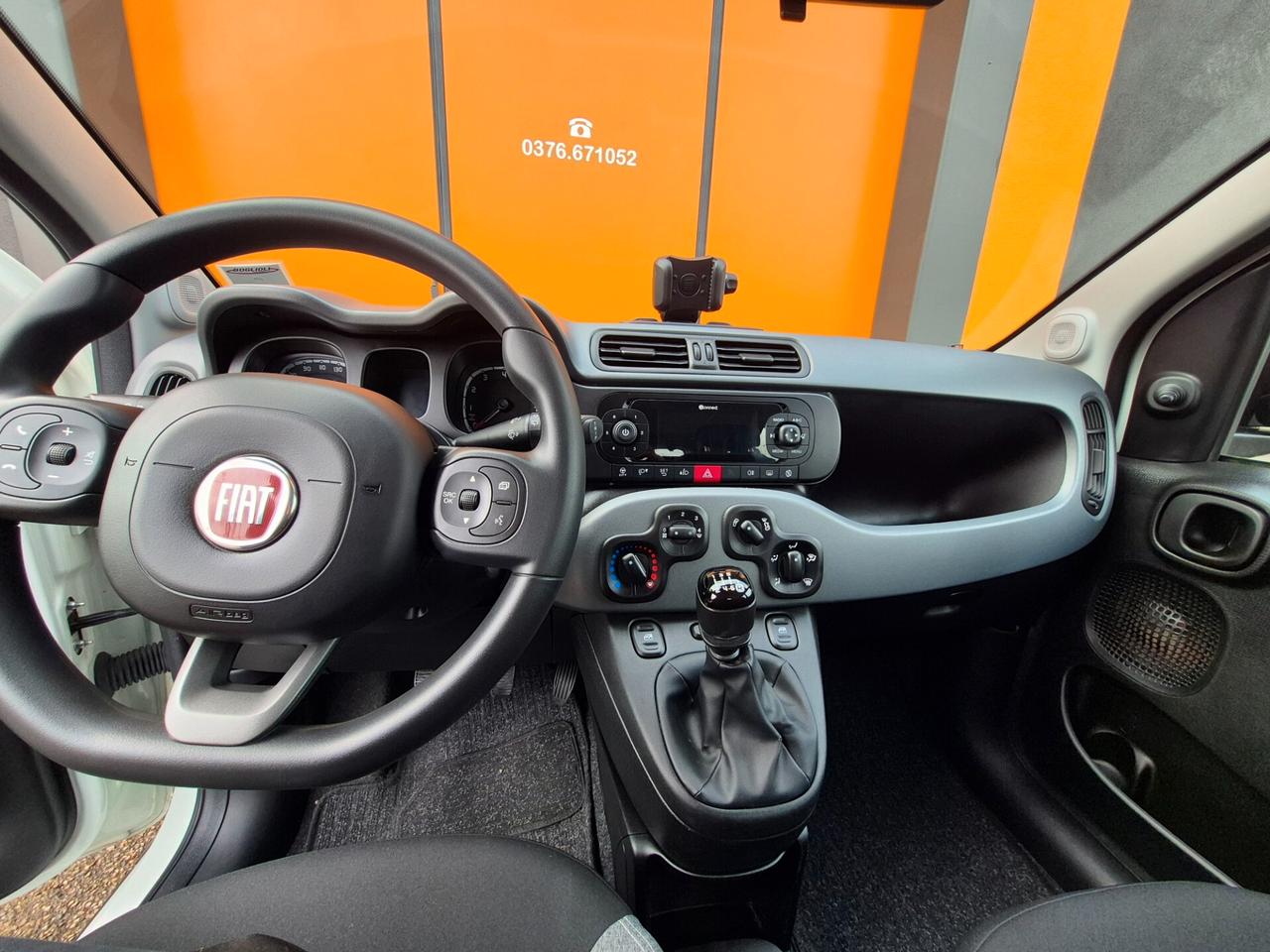Fiat Panda 1.0 Hybrid 5 POSTI