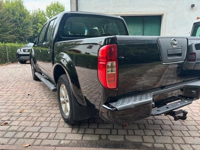 Navara 2.5 dCi 190CV 4 porte Double Cab LE Plus 4x4