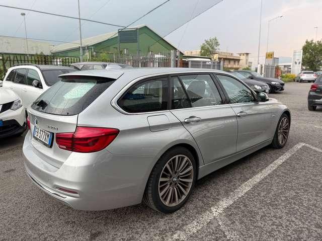 BMW 320 320d Touring Luxury auto EURO 6