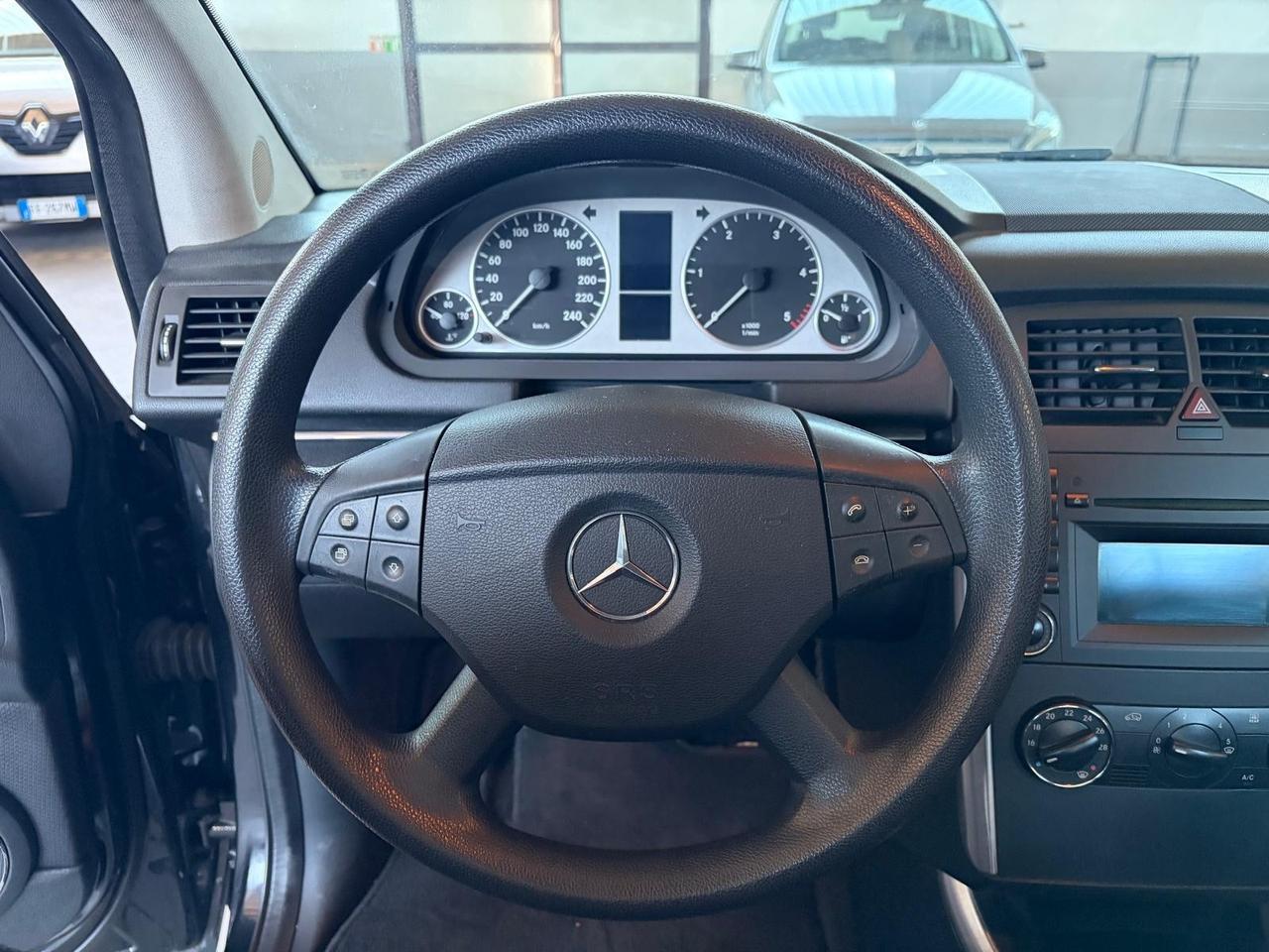 Mercedes-benz B 180 CDI Premium