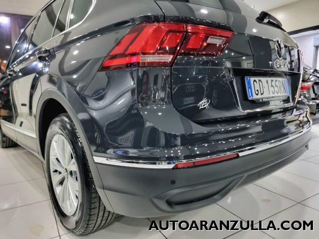 VOLKSWAGEN Tiguan NEW 2.0 TDI 150CV SCR DSG Life - Fari a Led