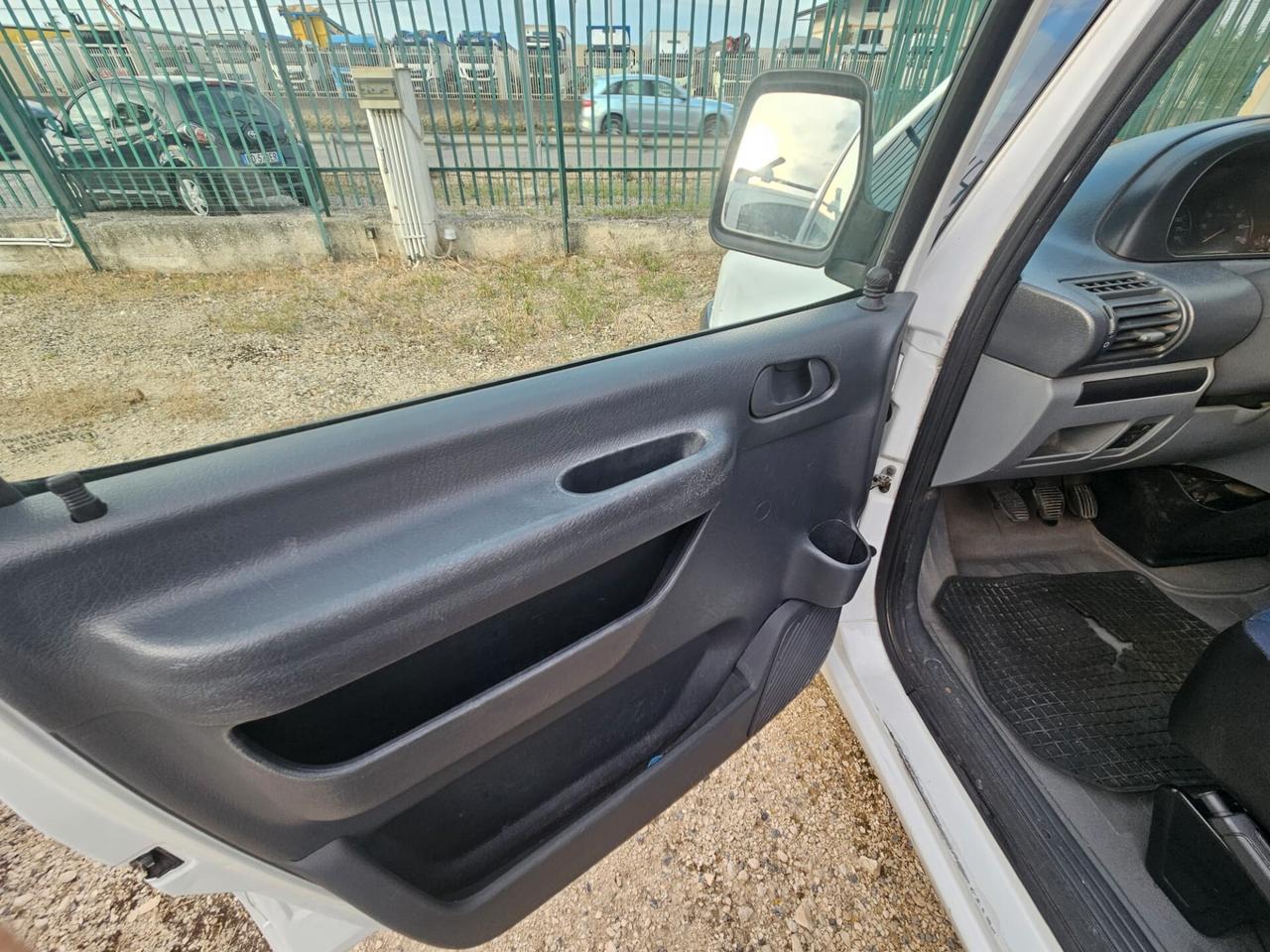 Peugeot Expert 220ST 2.0 HDi/94 cat PC Furgone
