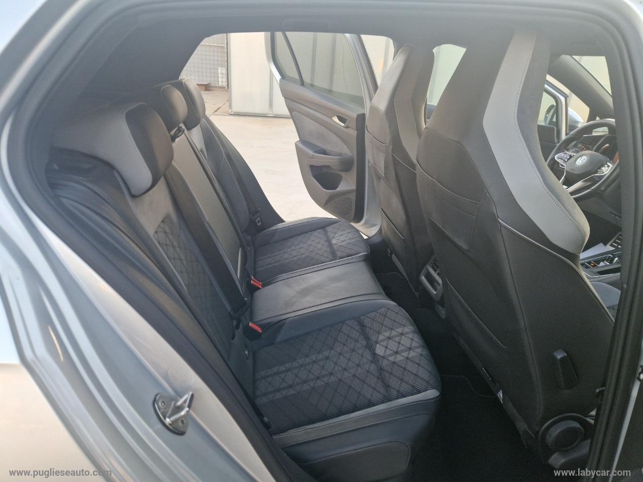 VOLKSWAGEN Golf 2.0 TDI 150 CV DSG R-Line