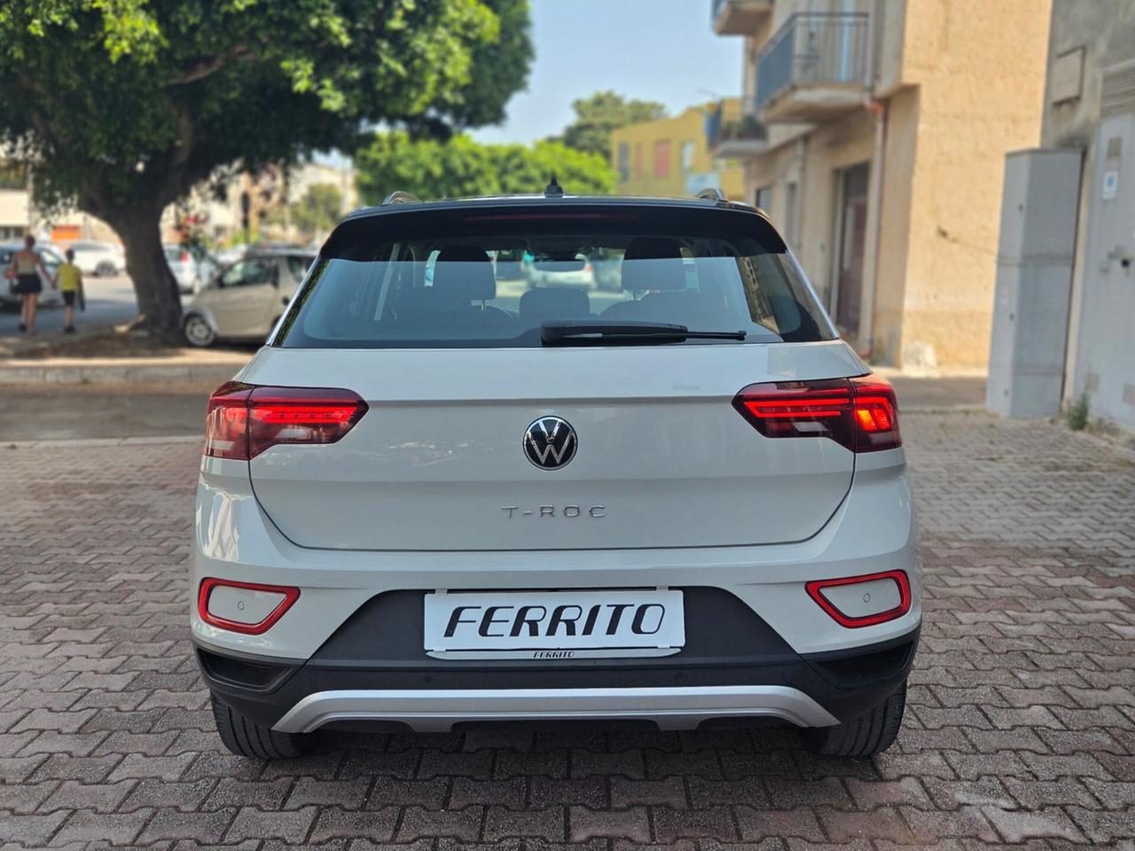 VOLKSWAGEN T-ROC 2 0 TDI 116 cv LIFE BICOLORE