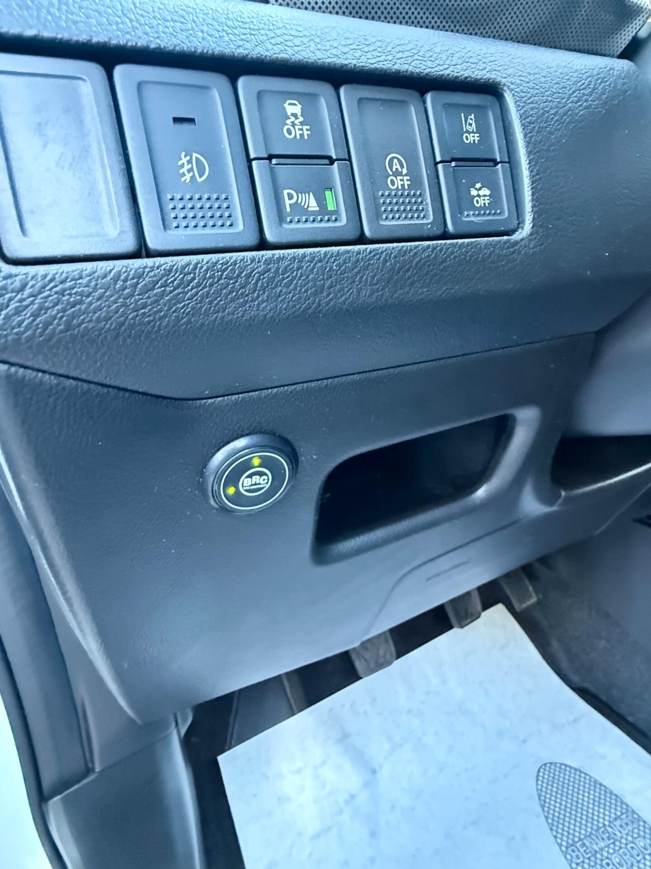 " SUPER GPL " Suzuki Vitara 1.4 Hybrid Top + Gpl