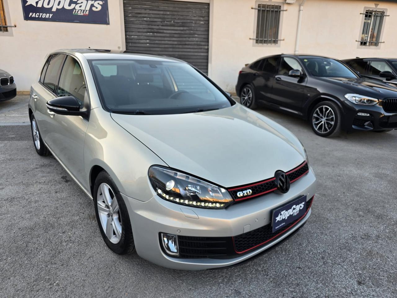 Volkswagen Golf 1.6 TDI Highline 105cv -2012