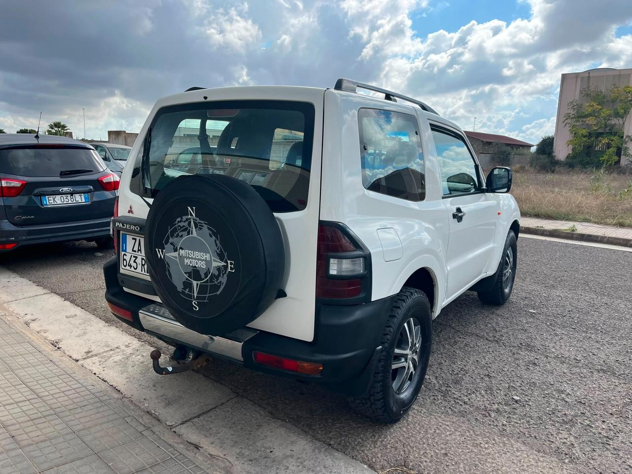 Mitsubishi Pajero 2.5 TDI 3p. 2002