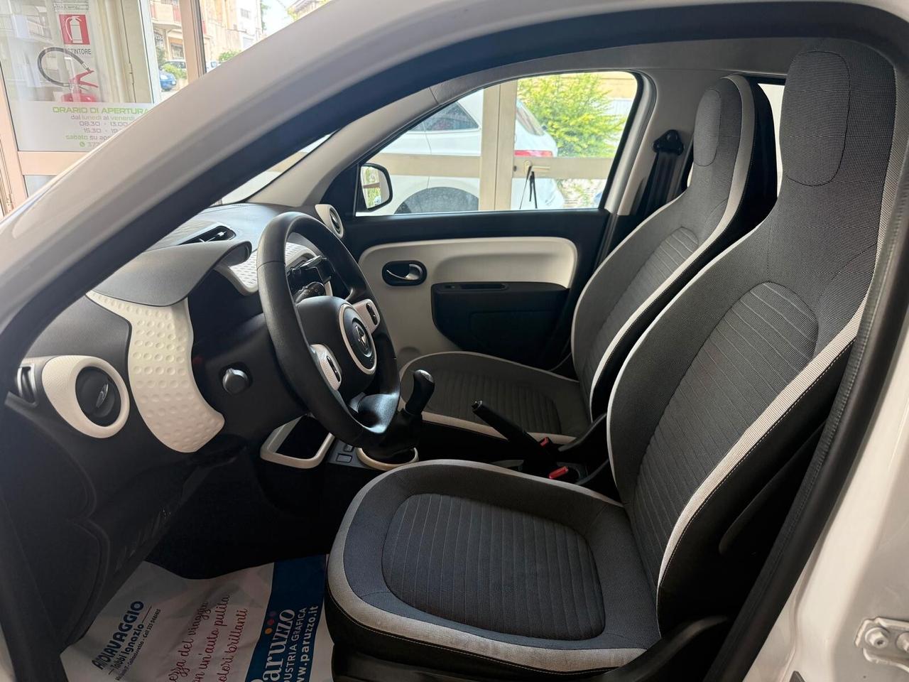 Renault Twingo SCe Stop&Start Lovely2