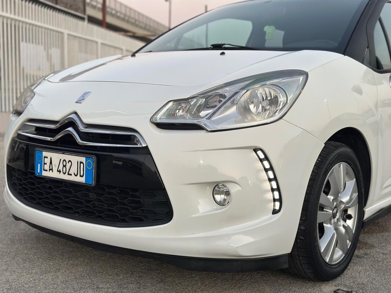 Citroen Ds DS3 2010 1.4 Benzina 95 CV Chic bi-colore