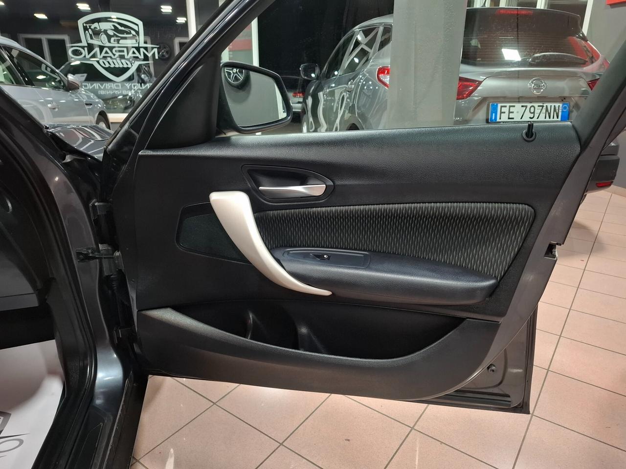 Bmw 116i benzina NEOPATENTATO