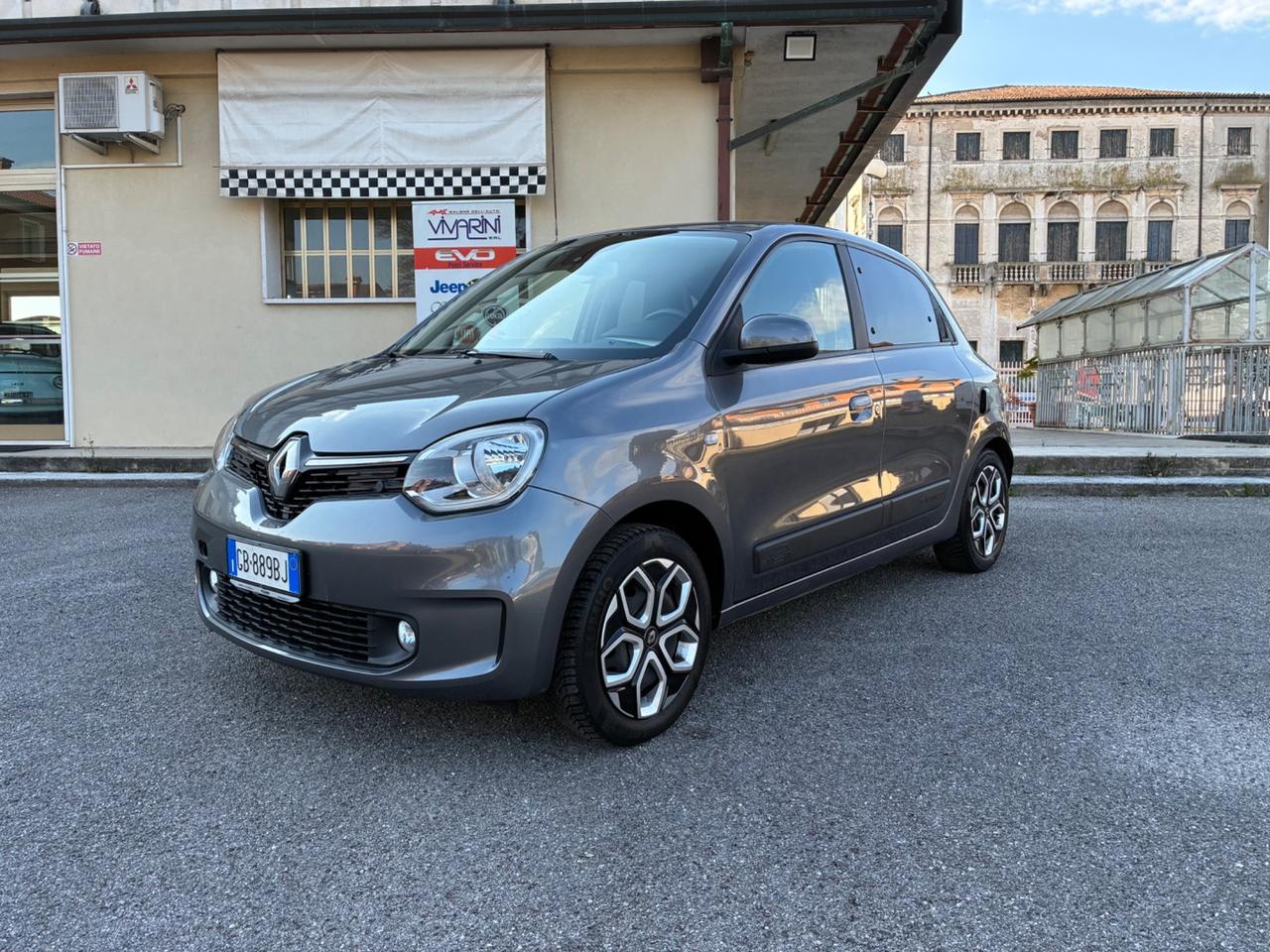 Renault Twingo TCe 95 CV EDC Duel2