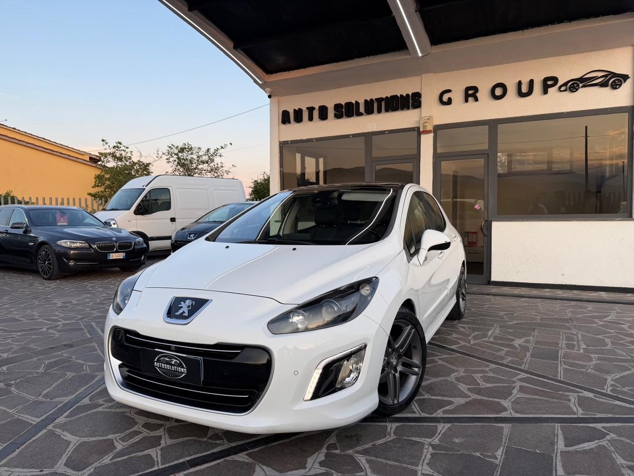 Peugeot 308 1.6 8V e-HDi 112CV Stop&Start Automatica Sport