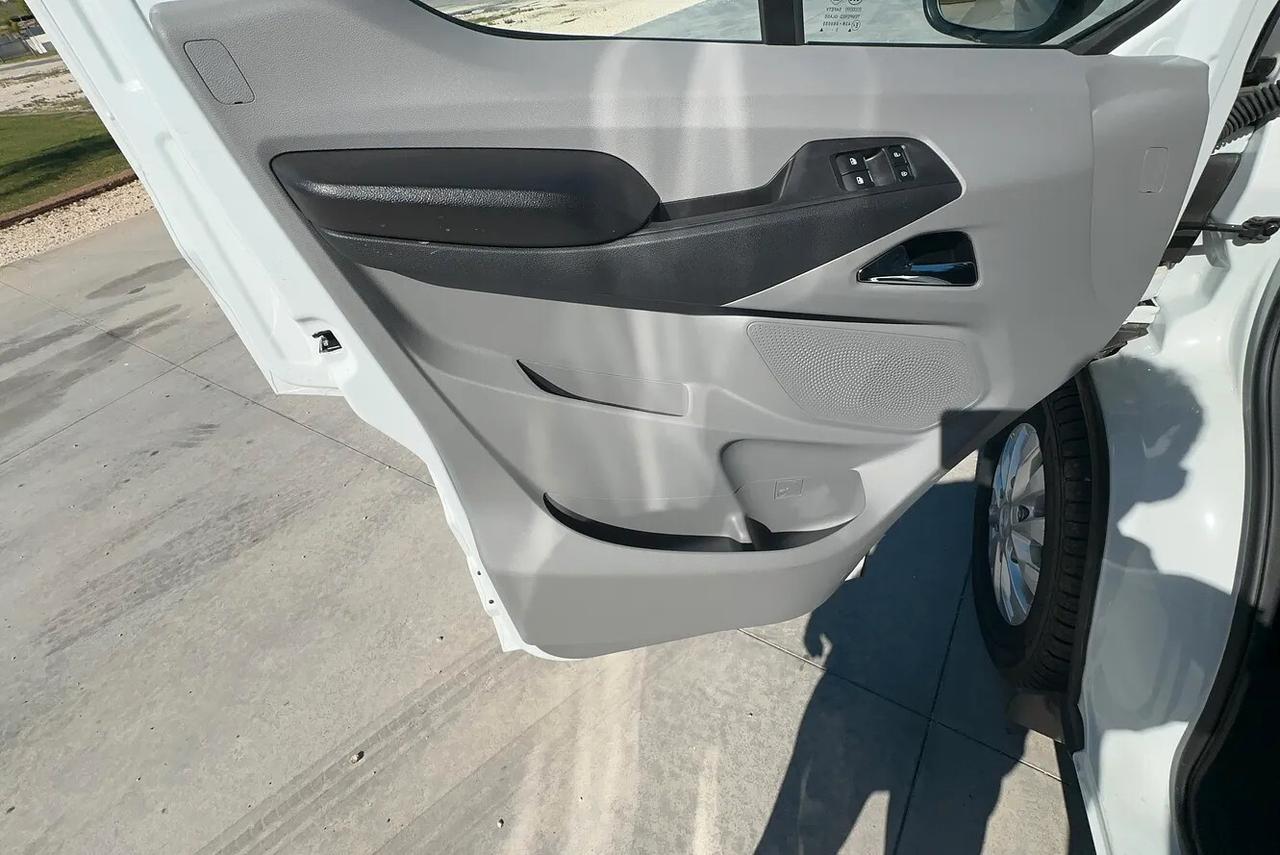 Maxus Deliver9 2.0 CRDI 150CV RWD PL-RG Cabinato