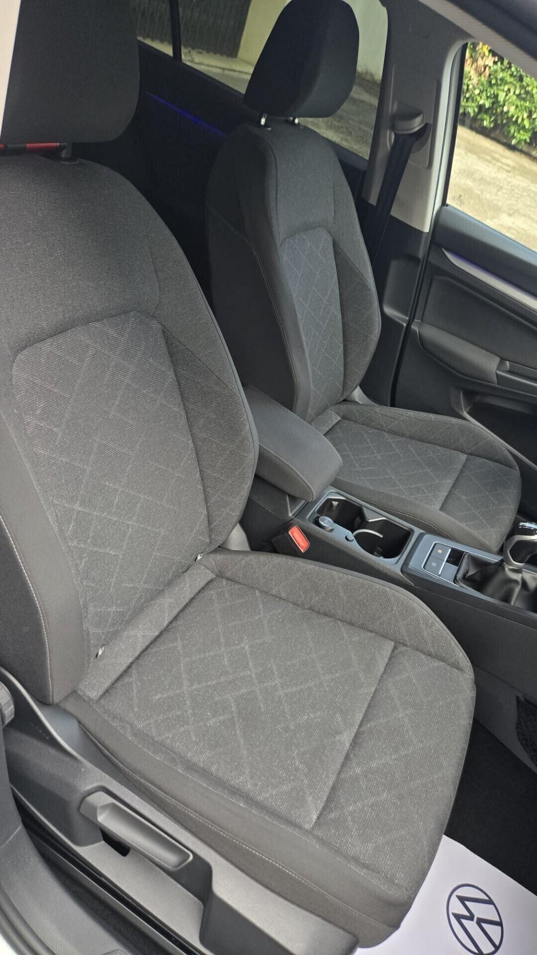 Volkswagen Golf 2.0 TDI SCR Style Neopatentati