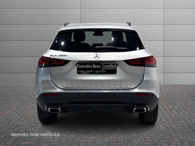 MERCEDES-BENZ GLA 250 e hybrid EQ Sport Plus