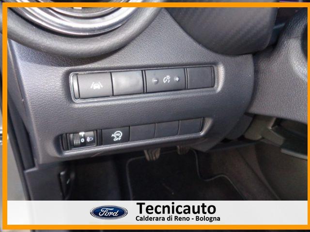 NISSAN Juke 1.0 DIG-T 114 CV N-Connecta