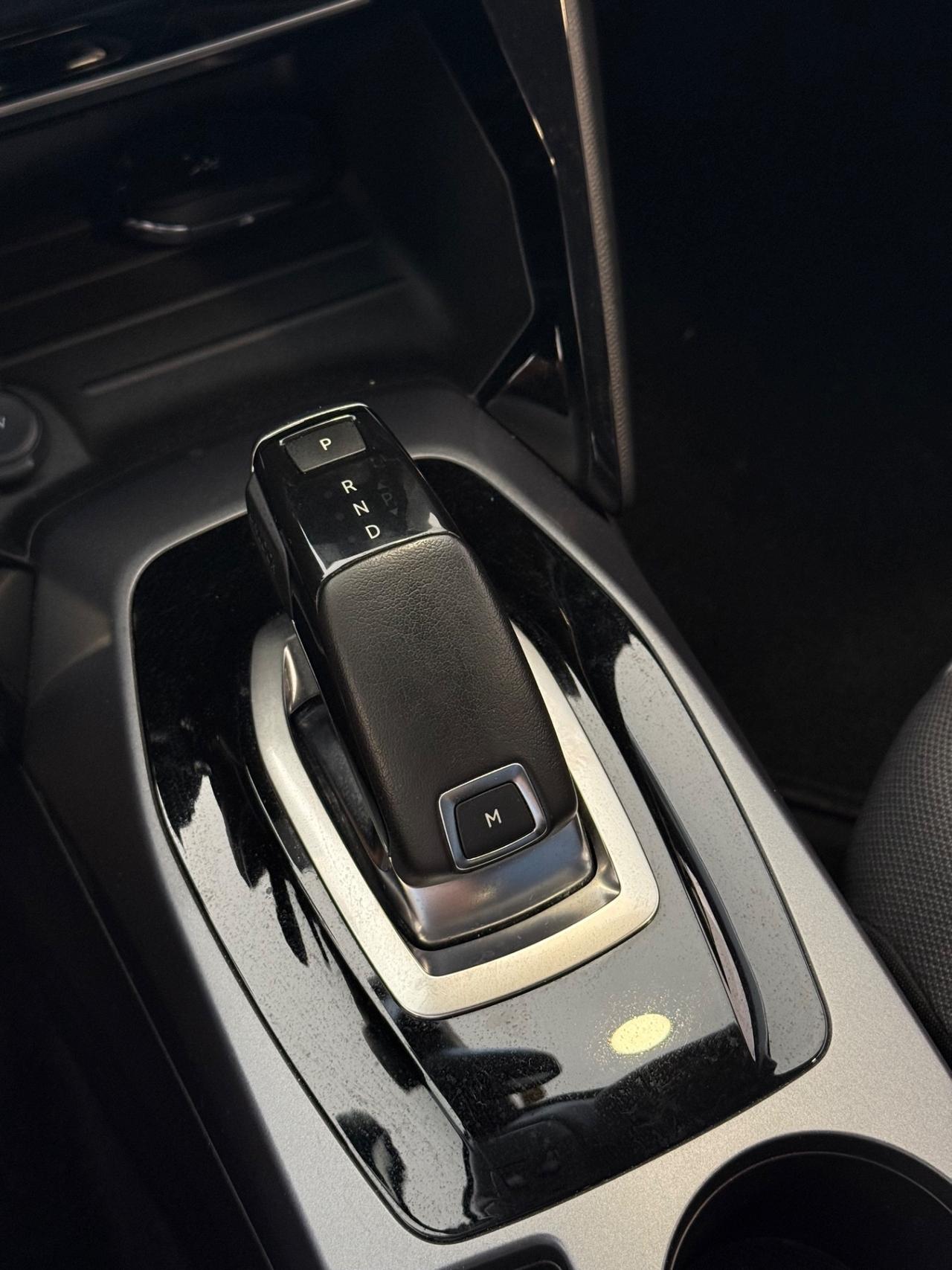 Peugeot 2008 BlueHDi 130 S&S EAT8 Allure Navi Pack