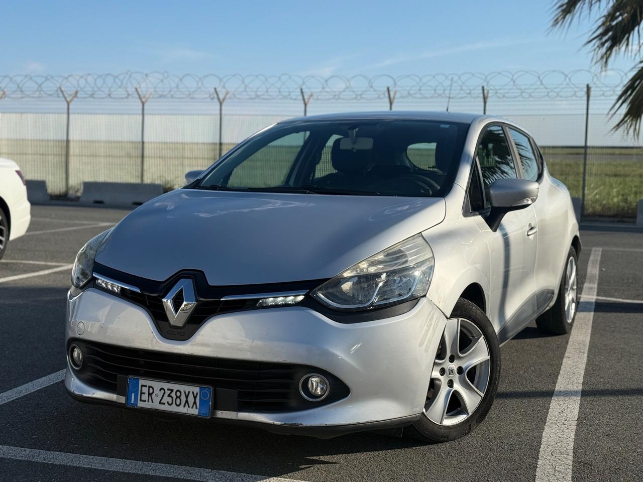Renault Clio 1.5 dci 2013 neopatentati