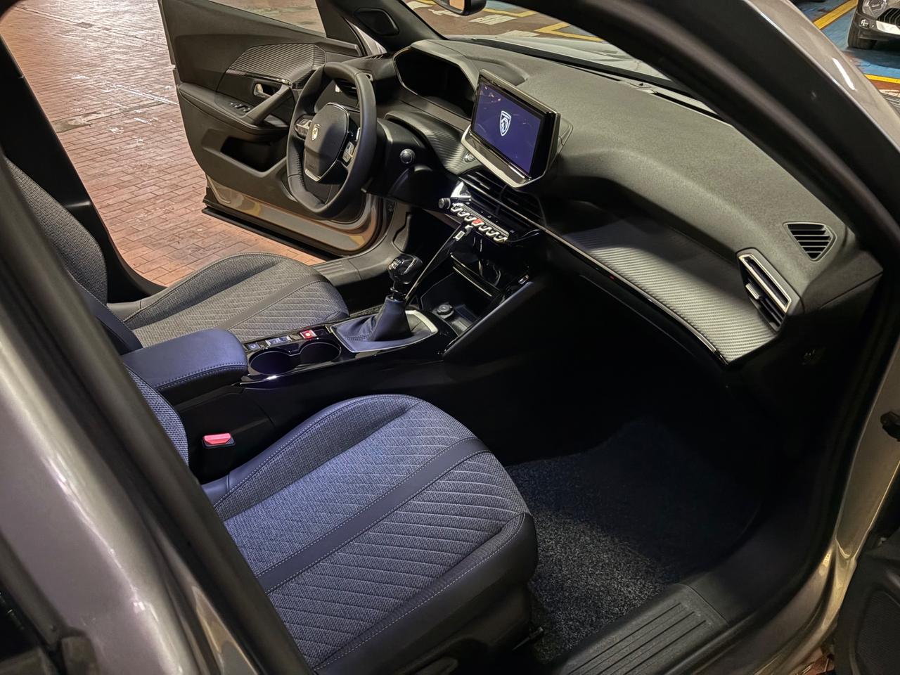 Peugeot 2008 PureTech 100 S&S Allure NEOPATENTATI....!!!!