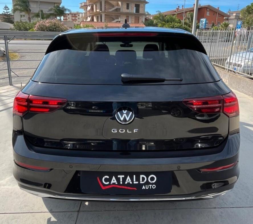 Volkswagen Golf 2.0 TDI SCR Style