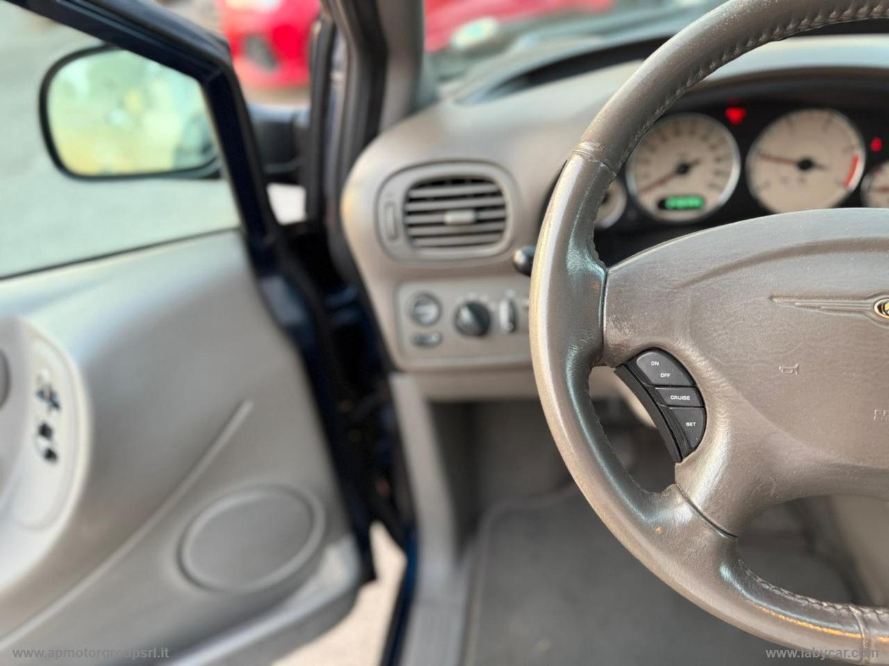 CHRYSLER Voyager 2.5 CRD CAT LX Leather