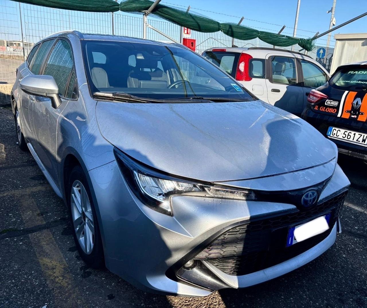 Toyota Corolla Touring Sports 1.8 Hybrid Business Tech