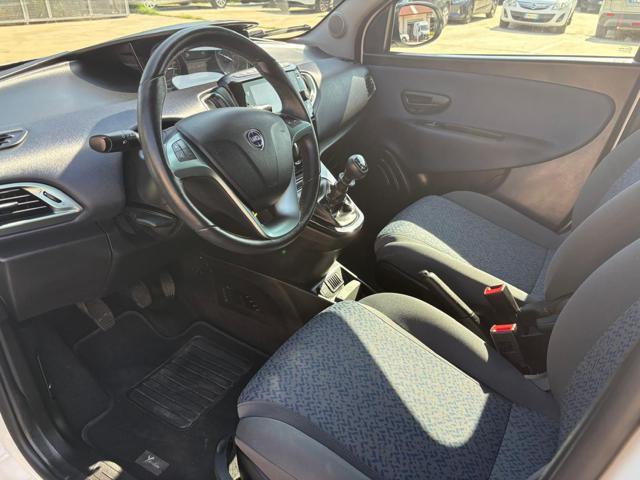 LANCIA Ypsilon 1.0 FireFly 5 porte S&S Hybrid Gold