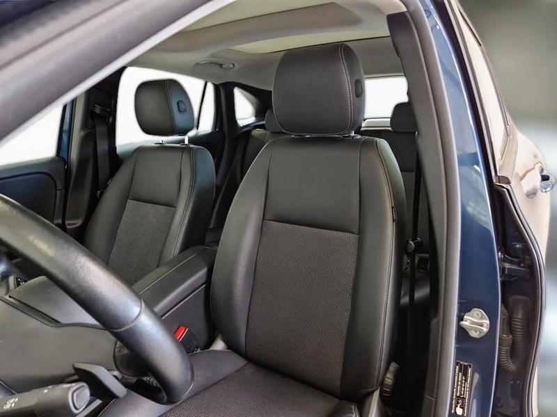 MERCEDES-BENZ GLA 200 d Automatic Business Extra
