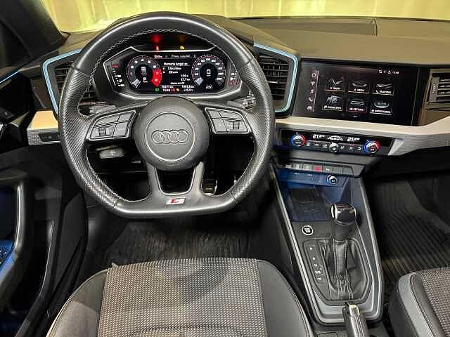 Audi A1 SPB 30 TFSI S tronic Identity Black
