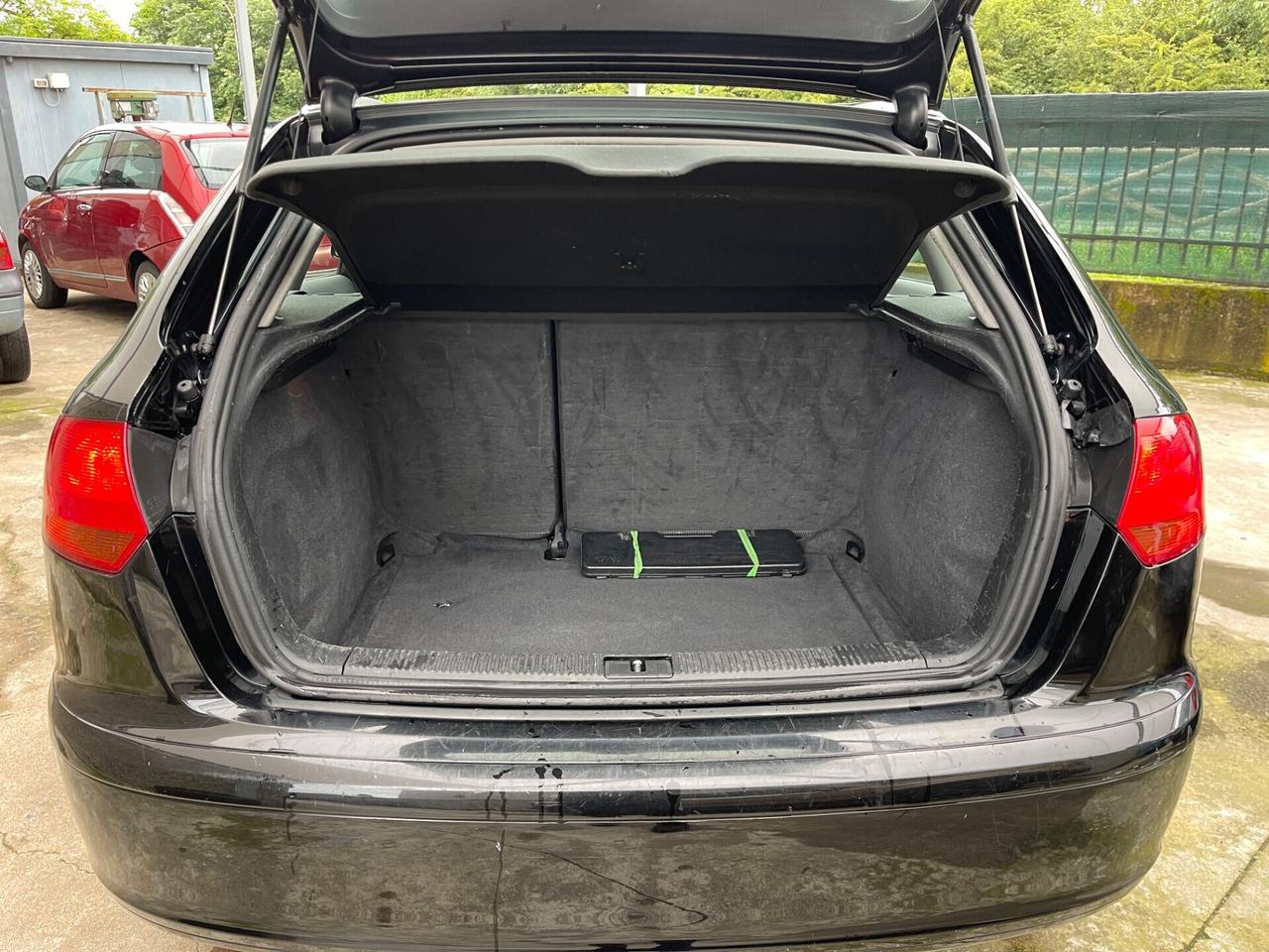 Audi A3 SPB 1.9TDI 105CV NEOPATENTATI