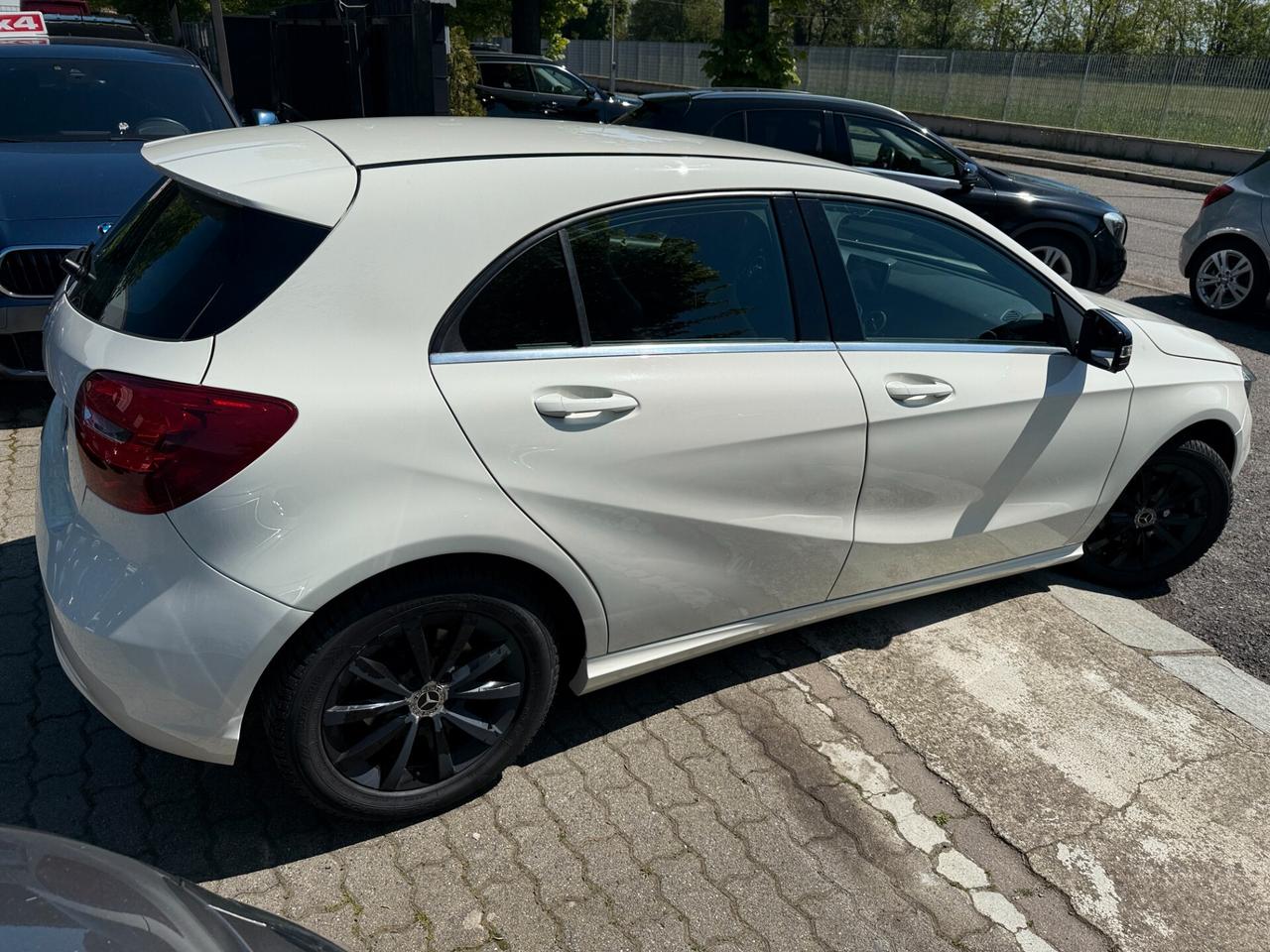 Mercedes-benz A 180 A 180 d Premium