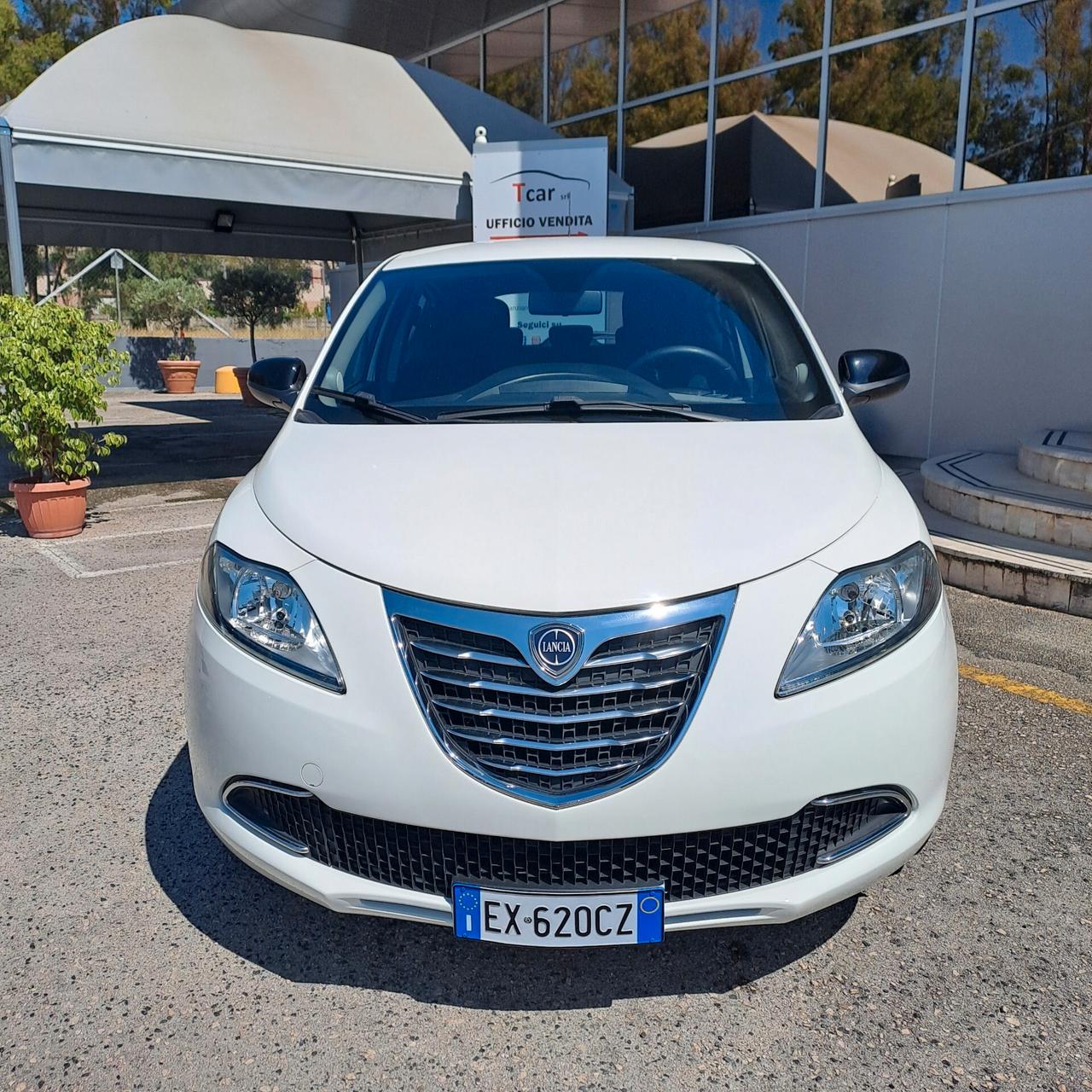 Lancia Ypsilon 1.2 Bz/Gpl 69 Cv Silver