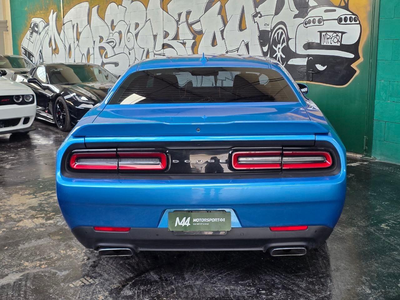 Dodge Challenger 5.7 HEMI V8 *IVA ESPOSTA