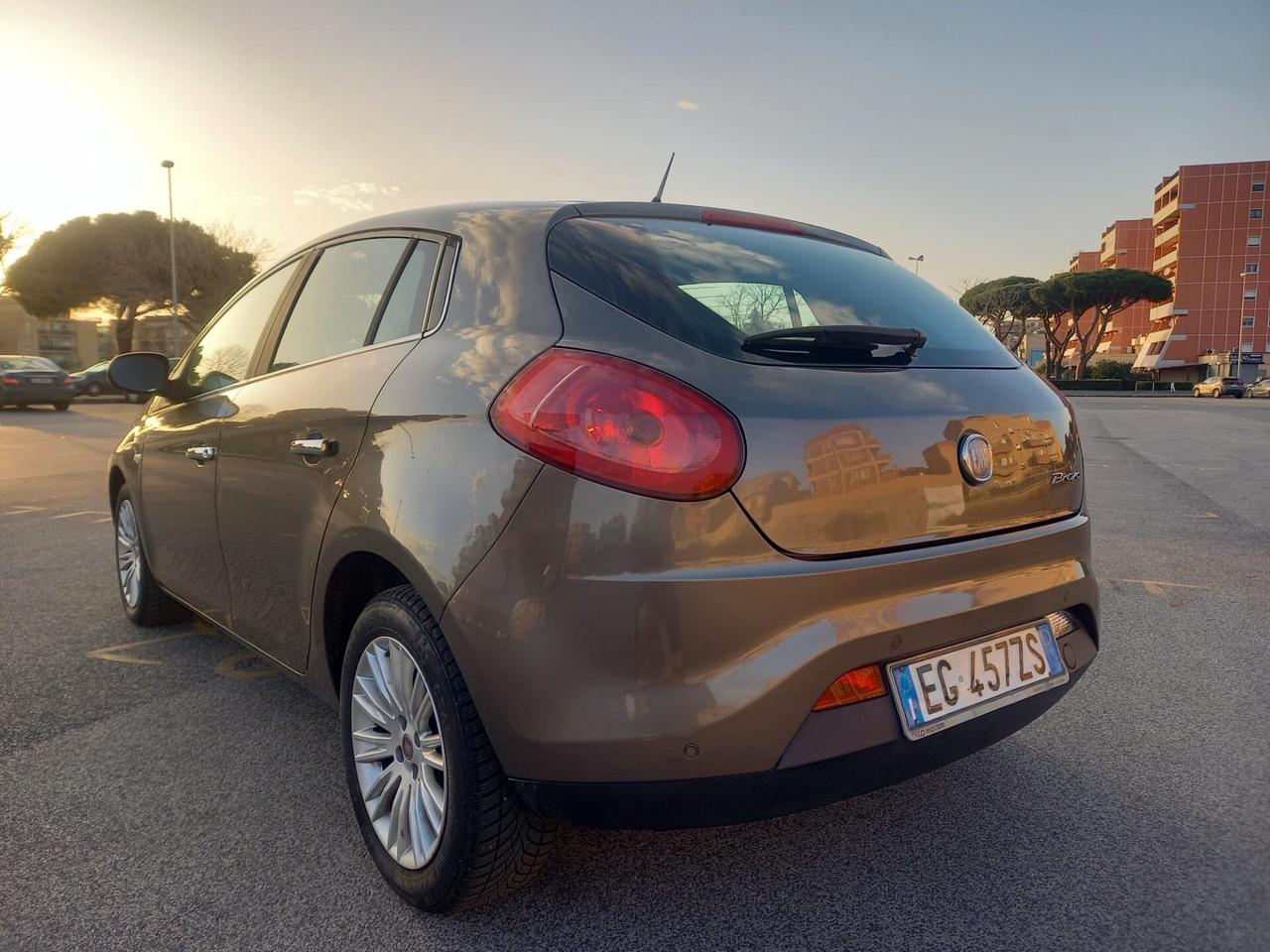 FIAT BRAVO 1.6 DIESEL EURO5 NEOPATENTATI