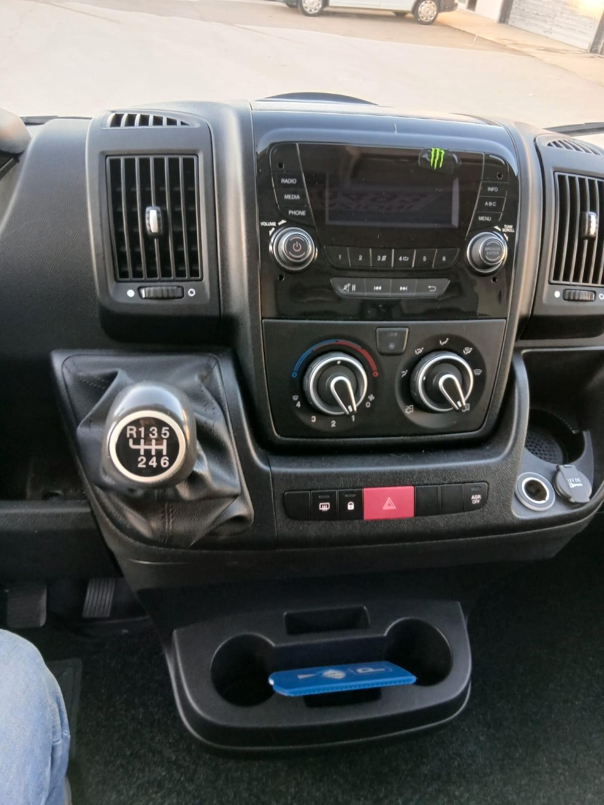 PEUGEOT BOXER 2.2 BLUEHDI 120 S&S PC-TN