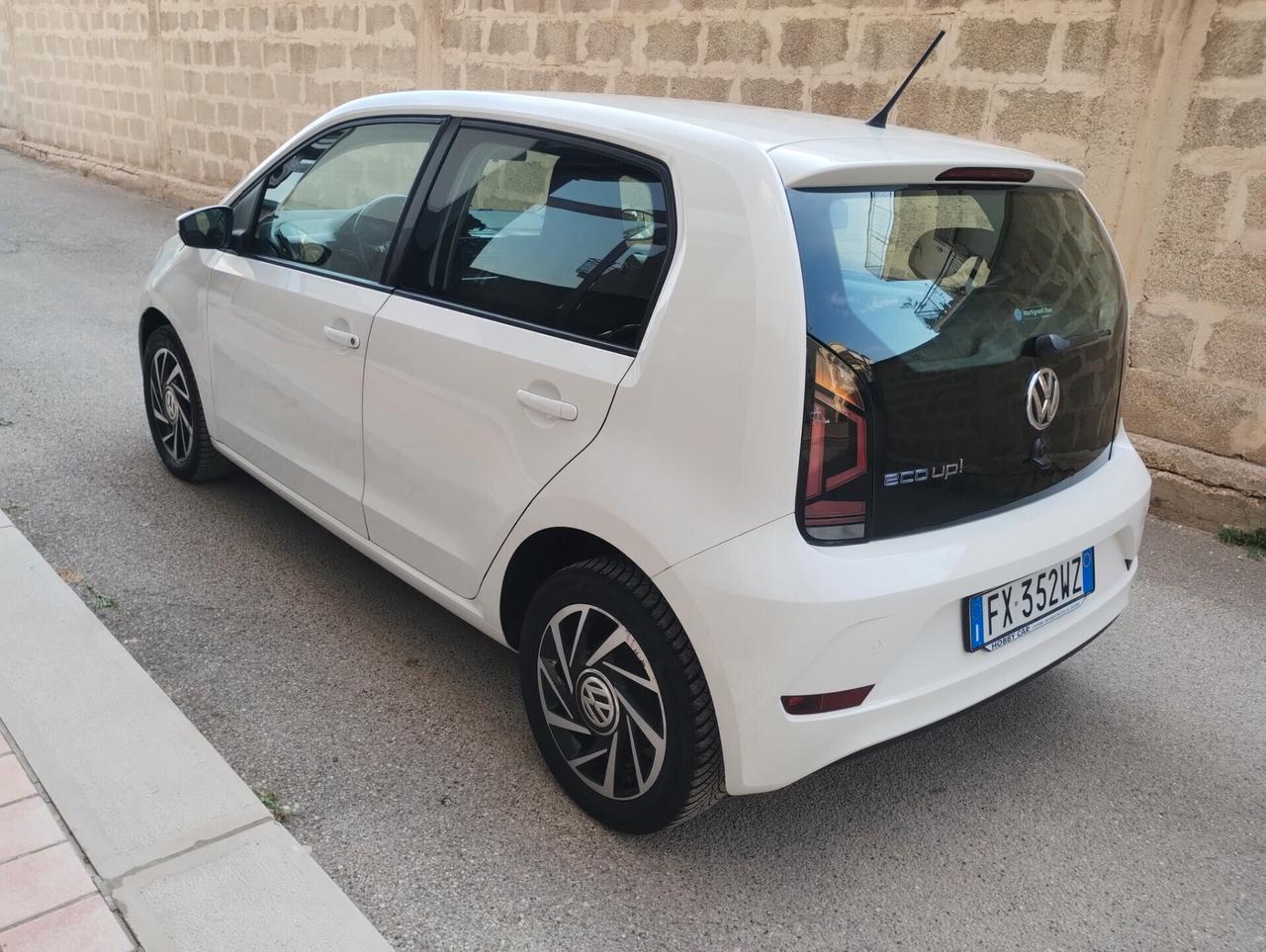 Volkswagen Up! 1.0 Eco High BlueMotion 5 porte Metano/Benzina 2019