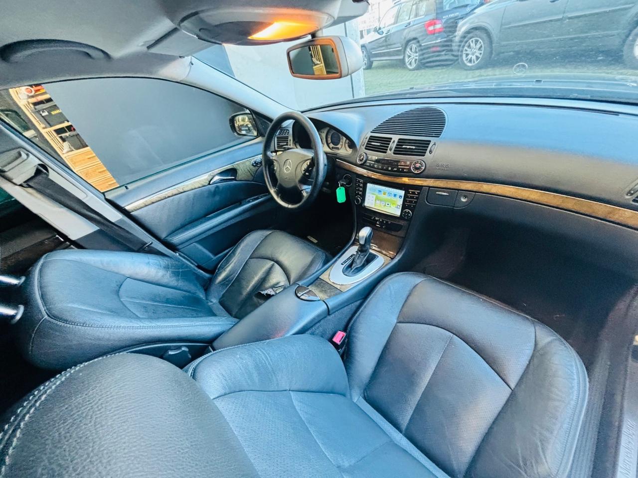 Mercedes-benz E 270 CDI cat Avantgarde