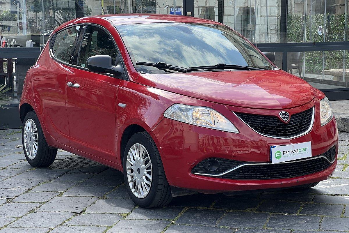 LANCIA Ypsilon 1.2 69 CV 5 porte Gold