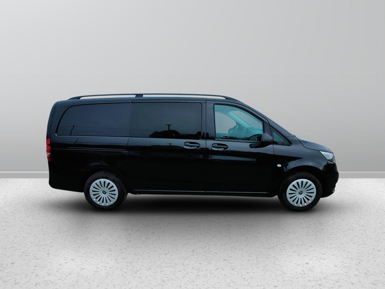 Mercedes-Benz Vito III 116 - vito 116 cdi long tourer pro auto my20