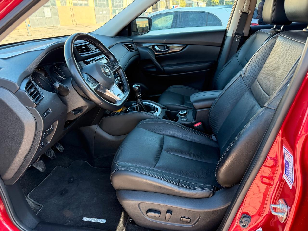 Nissan X-Trail 2019 1.6 dCi 4WD Tekna TETTO
