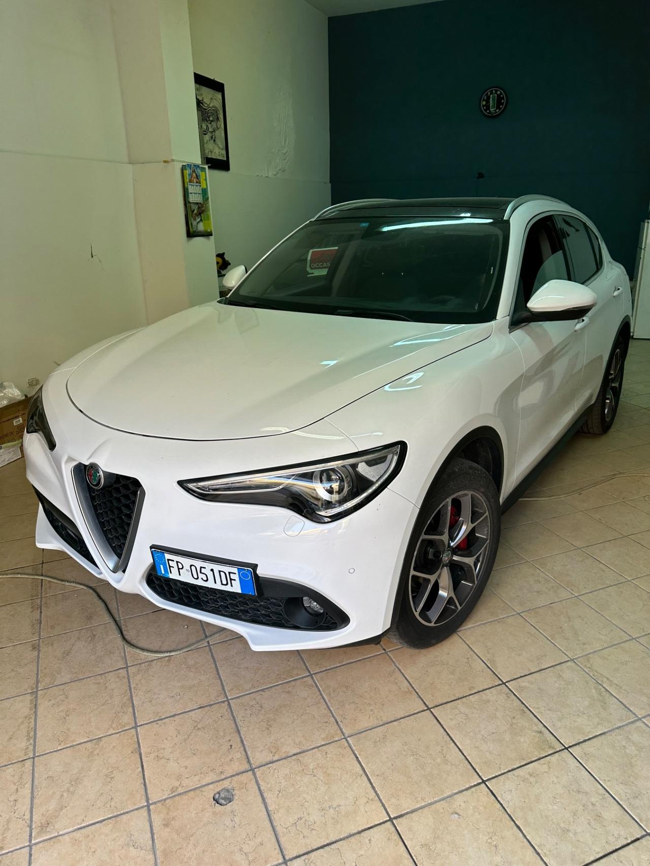 Alfa Romeo Stelvio 2.2 Turbodiesel 180 CV AT8 Q4 Business