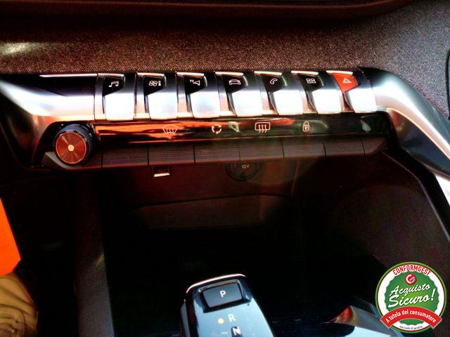 PEUGEOT 3008 BlueHDi 130 S&S EAT8 Allure