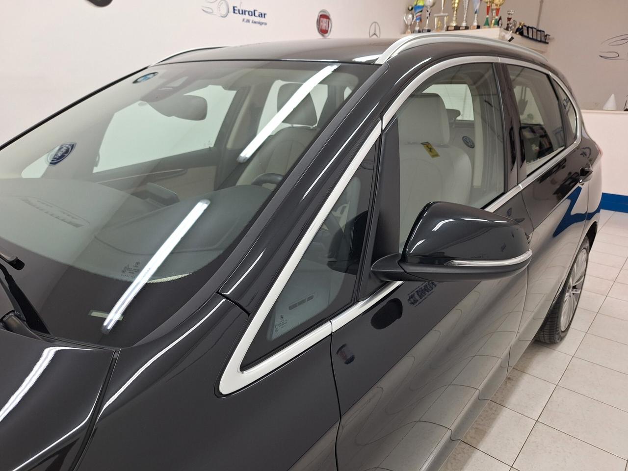 Bmw Serie 2 Active Tourer 218d 150cv Luxury