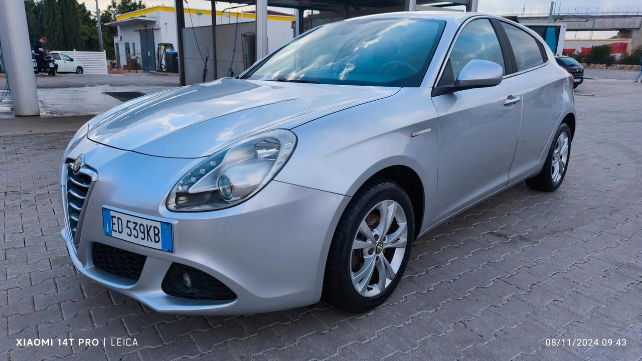 Alfa Romeo Giulietta 1.6 JTDm-2 105 CV Progression