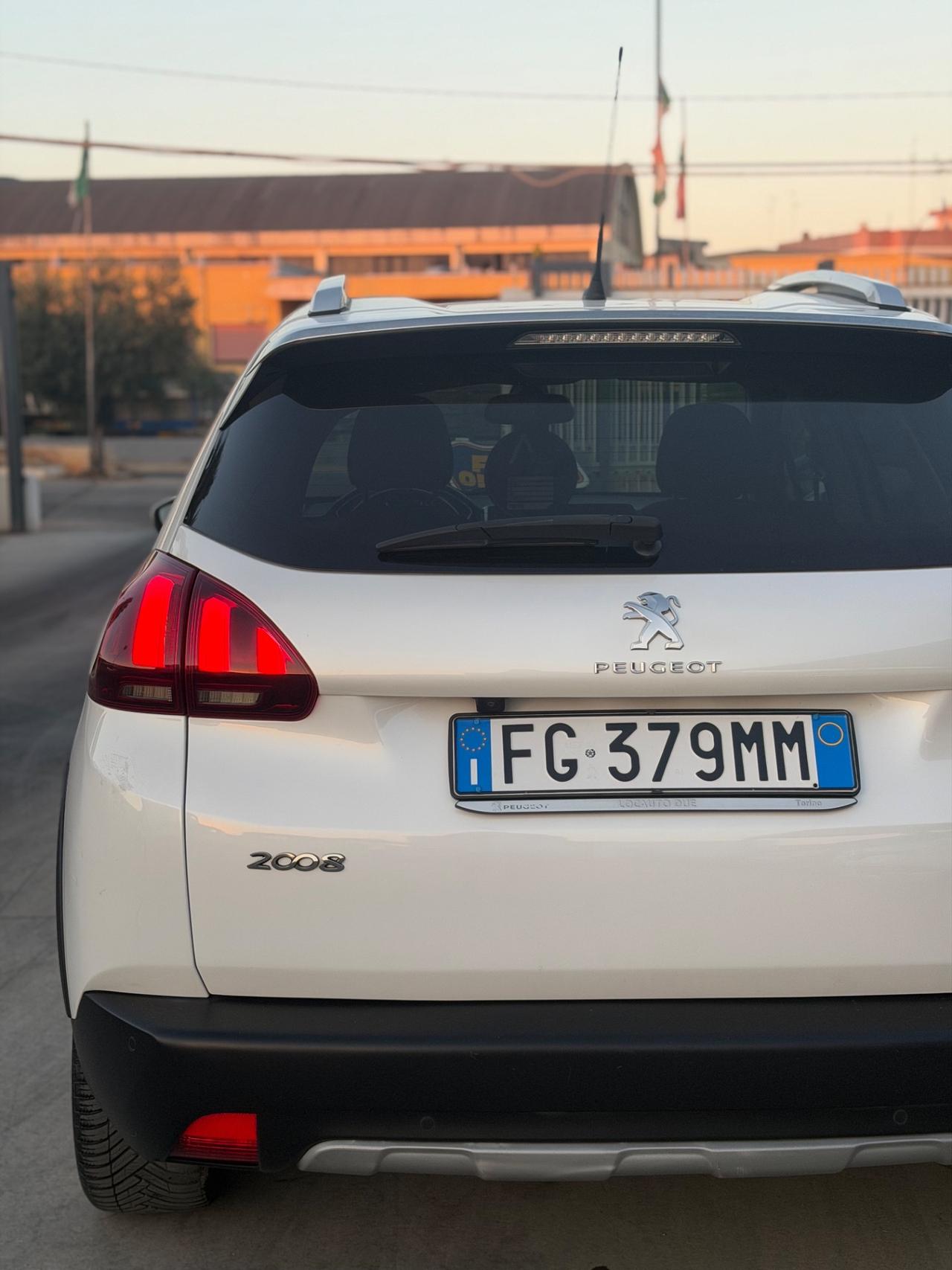 Peugeot 2008 1.6 DIESEL 120 CV - TETTO PANORAMICO