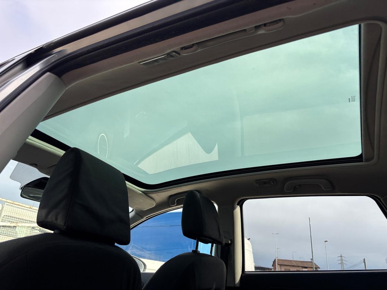 Nissan Qashqai 2.0 dCi DPF 4WD Tekna